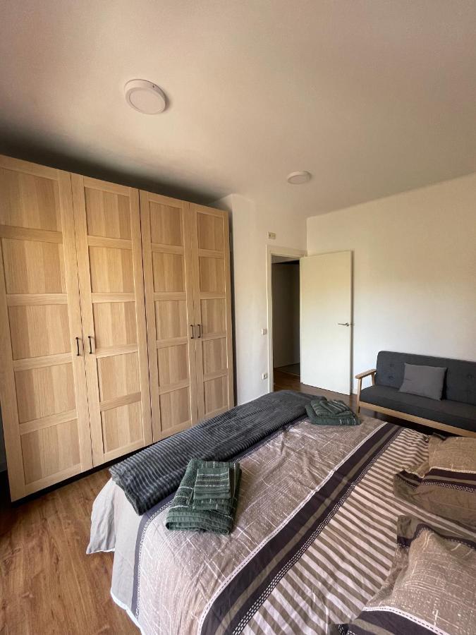 Apartamento Centrico En Berga - Alberga Exterior photo